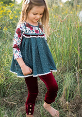 Cora Play Set - Holly Jolly