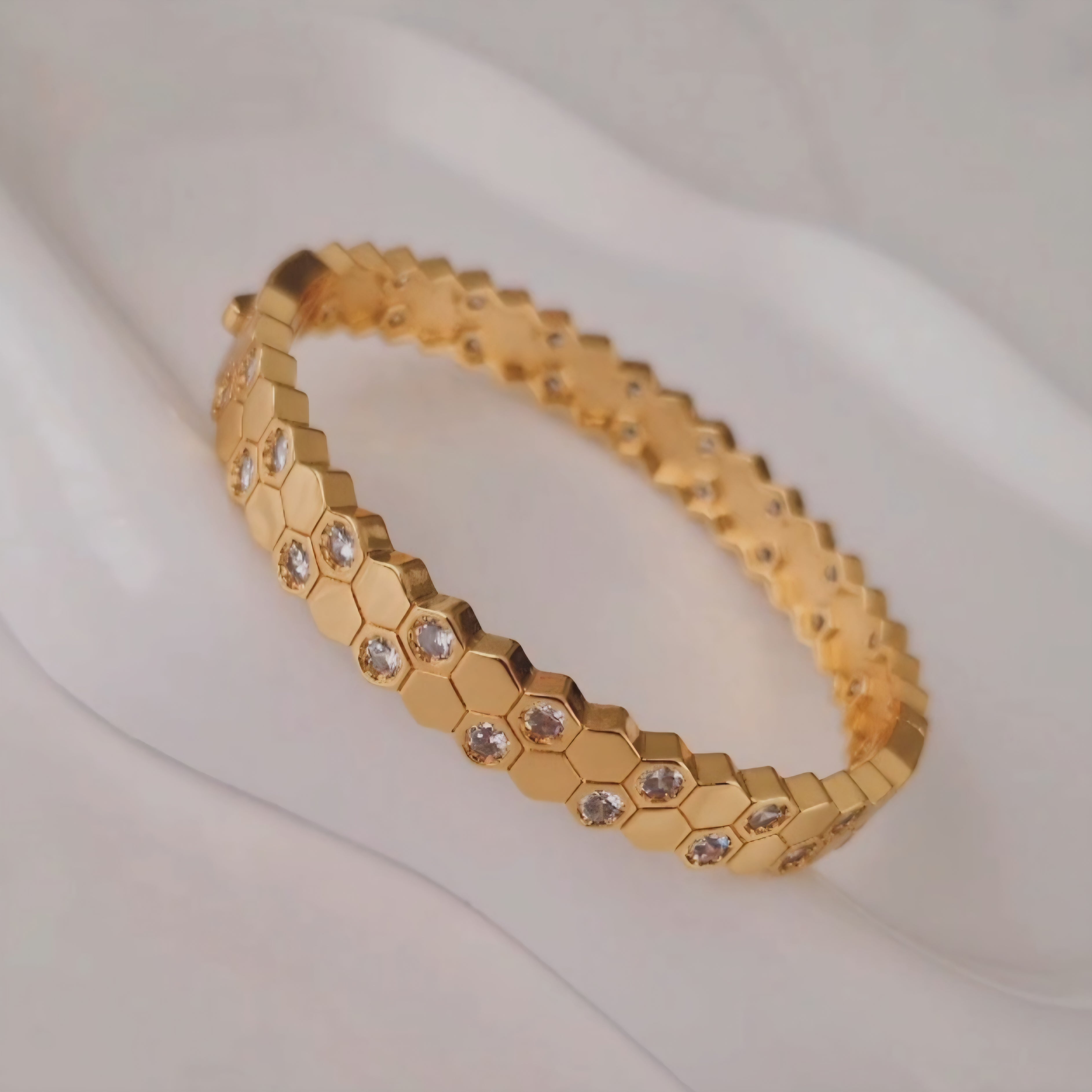 Bracelet jonc en acier inoxydable strass (vendu à l'unité)