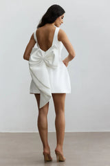 Cecila Bowknot Pearl Backless Mini Dress
