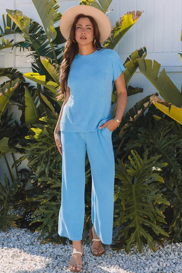 Knit Short Sleeve T Shirt + Pants Set